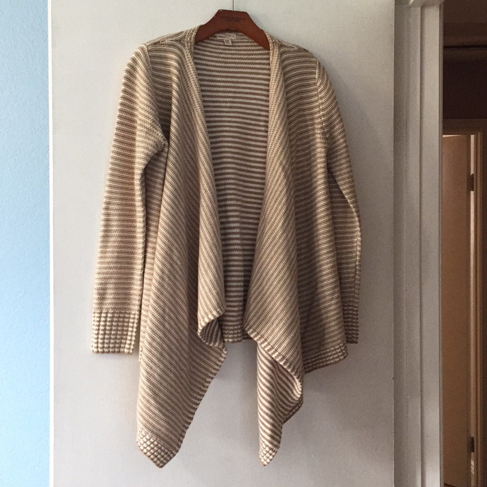 Cardigan sweater - Picture 3 of 4